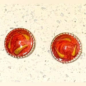 Vintage post earrings - red/gold